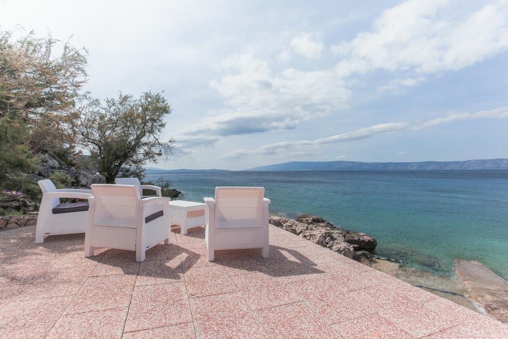 Villa Mendes Zastražišće Екстериор снимка