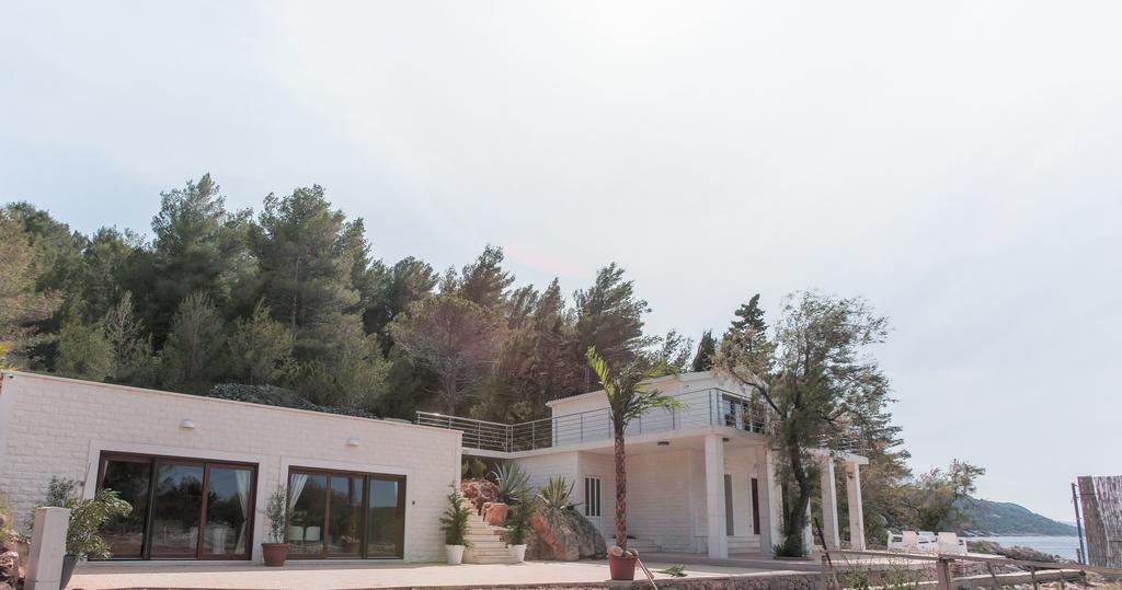 Villa Mendes Zastražišće Екстериор снимка